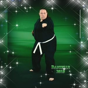 Meet your Posher, Danielle